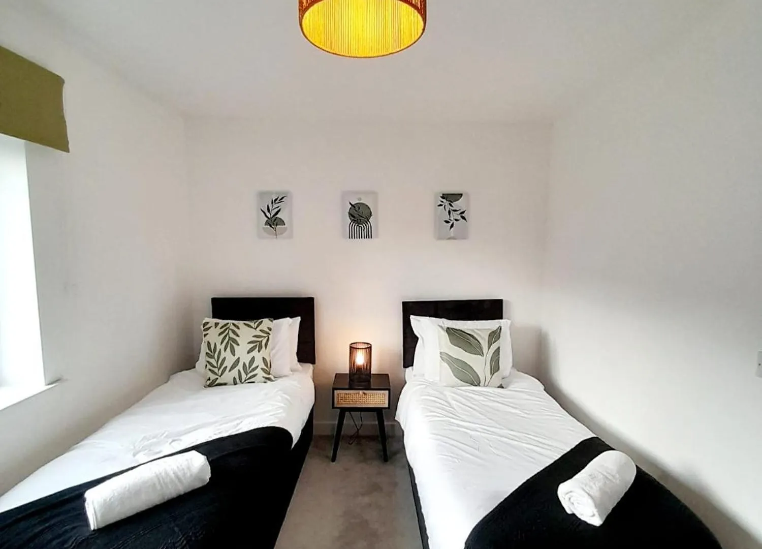3Br House With 3 Bathrooms - Families - Professionals - Relocators - Nec - Bhx - Hs2 - Jlr - Travel Cot Available - Pets Welcome - Free Parking Birmingham United Kingdom